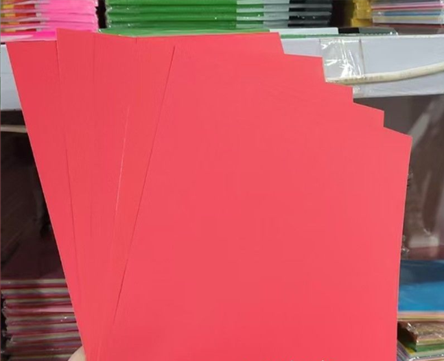 56 Feet Reflective Star Paper Garland